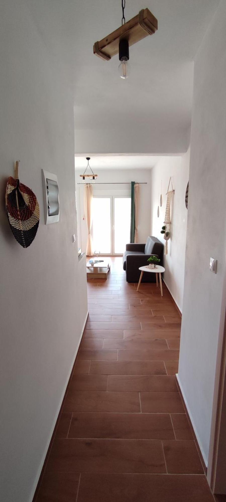 White Lotus Seaside Apartment Kini Exterior photo