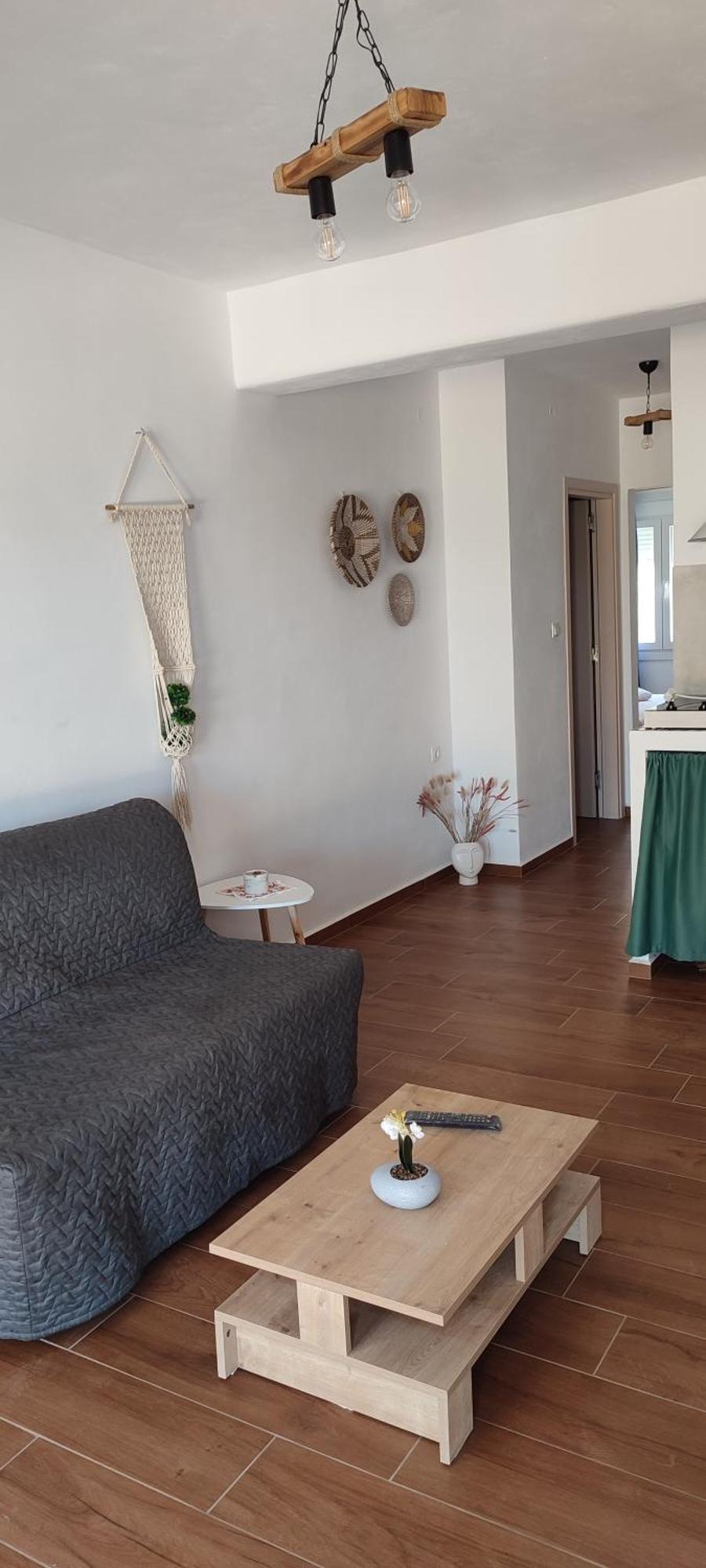 White Lotus Seaside Apartment Kini Exterior photo